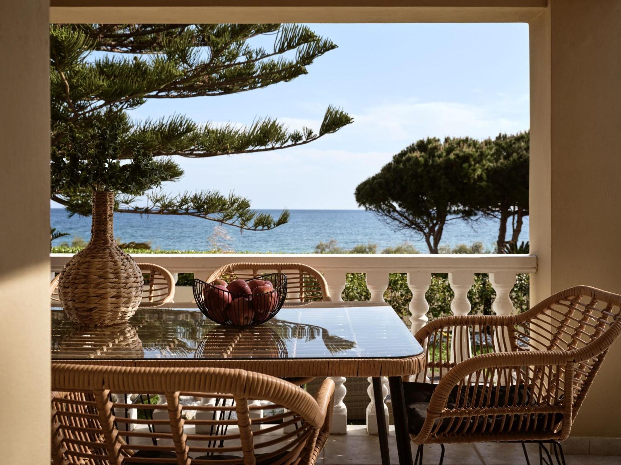 Sea Elegance Villa - On The Beach, By Zantewize Psarou  Exterior foto