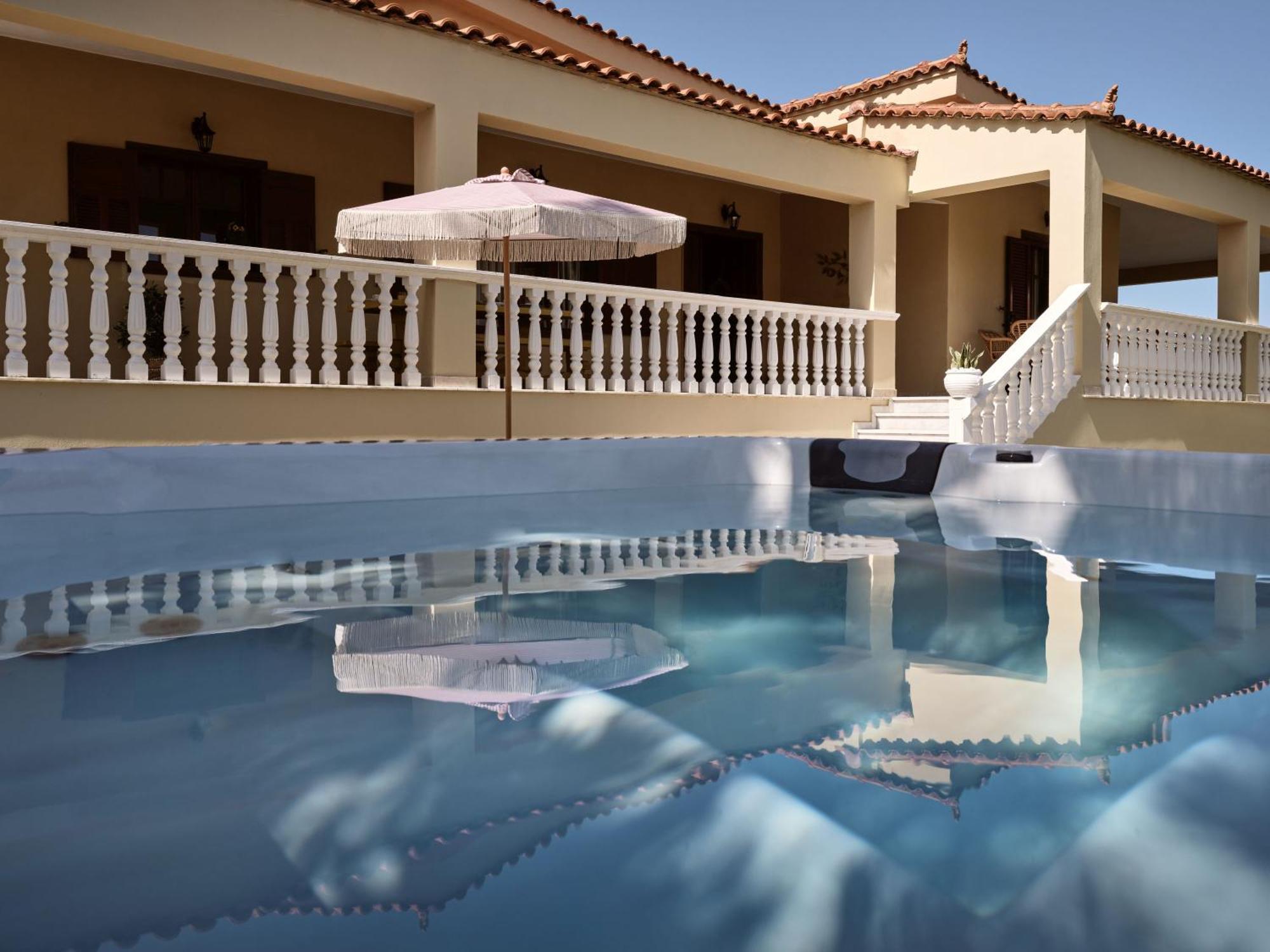 Sea Elegance Villa - On The Beach, By Zantewize Psarou  Exterior foto